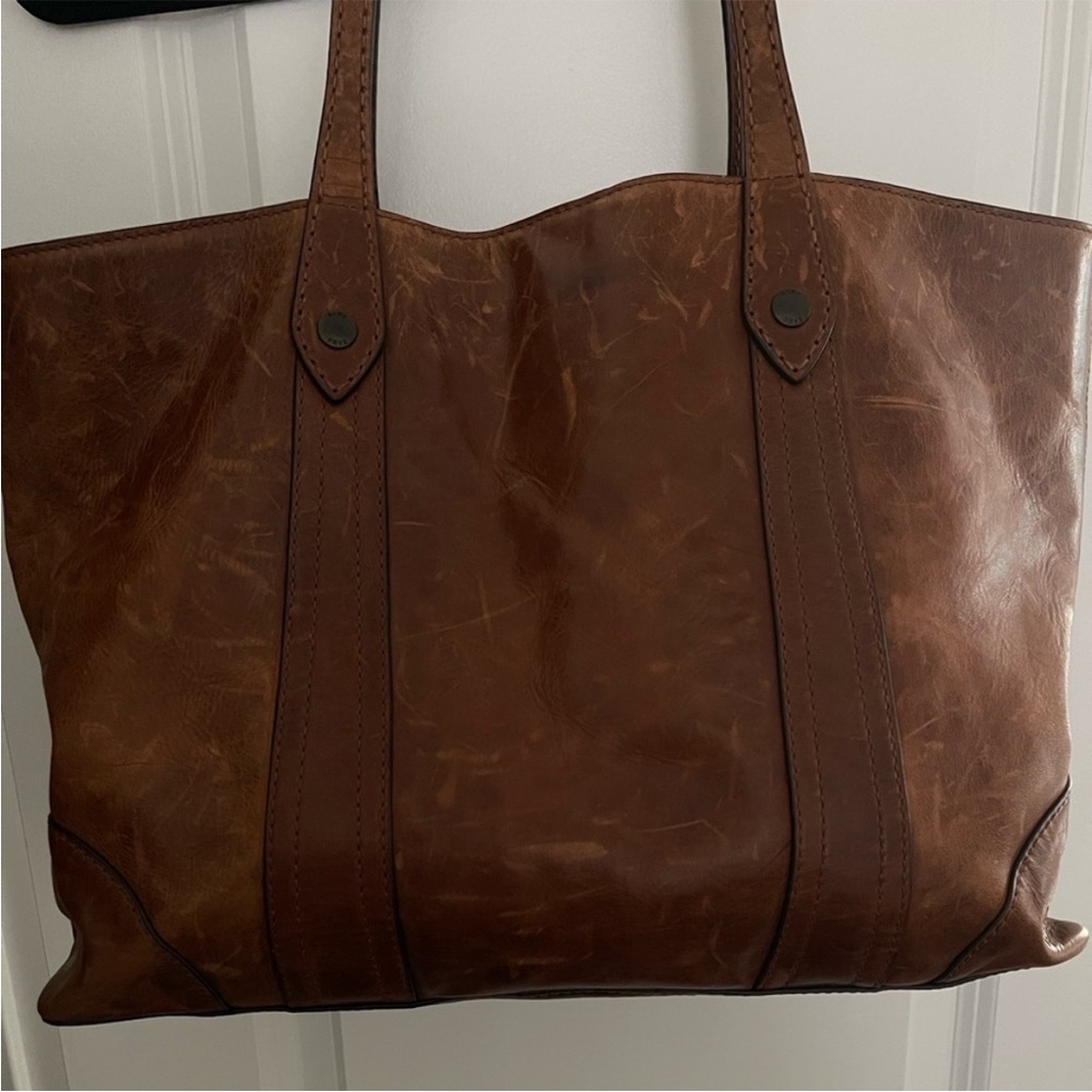 Frye Brown Leather Tote Classic Minimalist Design